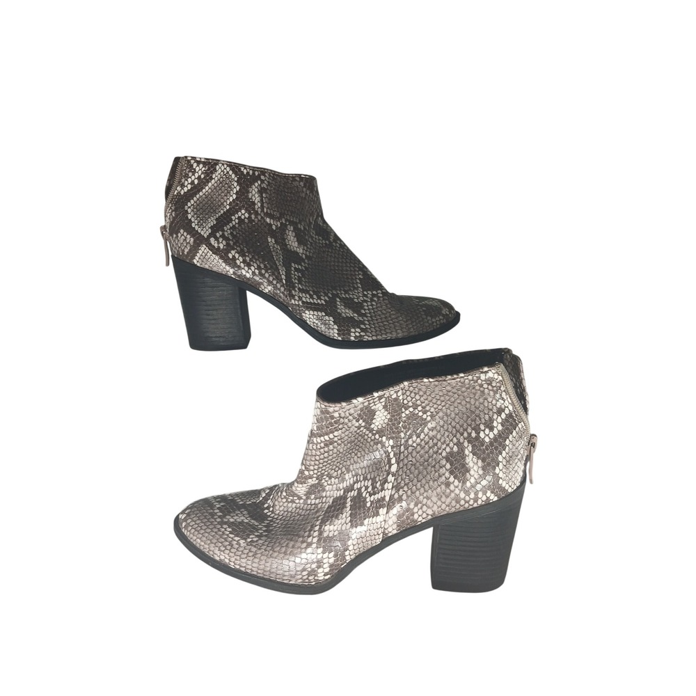 Massini Nora Ankle Booties 8M Grey Snakeskin Print Block Heel Back Zip Boots